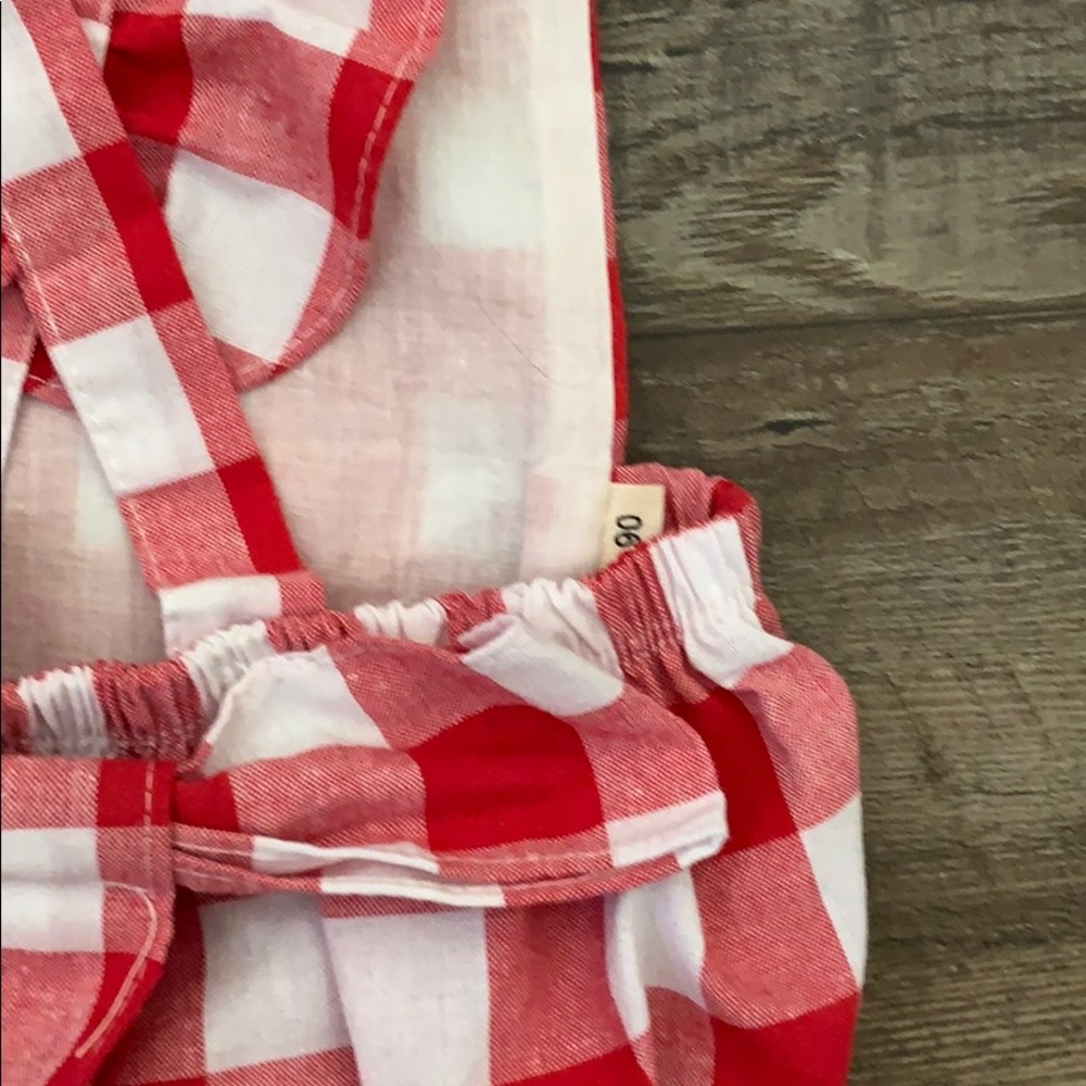Red Picnic Print Ruffle onesize - Picture 3 of 3